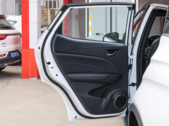 2021款 1.5L 手动乐享型
