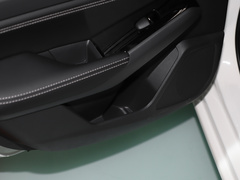 2021款 2.0L XL Upper AD1 智行领航版