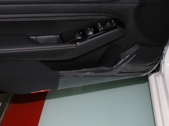 2021款 2.0L XL Upper AD1 智行领航版