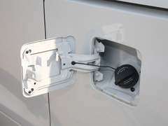 2021款 2.0L 手动舒适型 7座