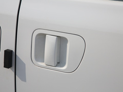 2021款 2.0L 手动舒适型 7座