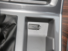 2021款 2.0L 手动舒适型 7座