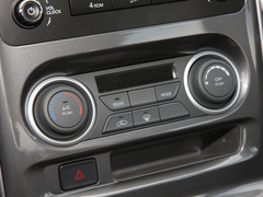 2021款 2.0L 手动舒适型 7座