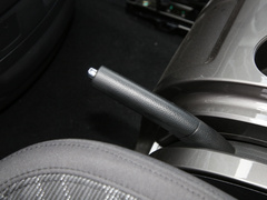 2021款 2.0L 手动舒适型 7座