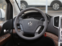 2021款 2.0L 手动舒适型 7座