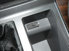 2021款 2.0L 手动舒适型 7座