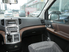 2021款 2.0L 手动舒适型 7座