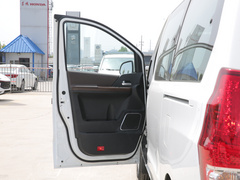 2021款 2.0L 手动舒适型 7座
