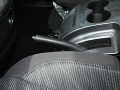 2021款 2.0L 手动舒适型 7座