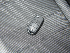 2021款 2.0L 手动舒适型 7座