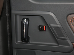 2021款 2.0L 手动豪华型 7座