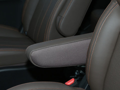 2021款 2.0L 手动豪华型 7座