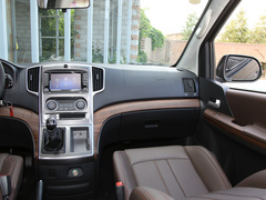 2021款 2.0L 手动豪华型 7座