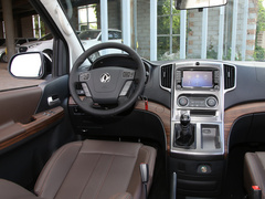 2021款 2.0L 手动豪华型 7座