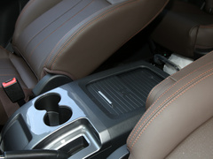 2021款 2.0L 手动豪华型 7座
