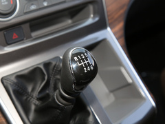 2021款 2.0L 手动豪华型 7座