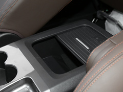 2021款 2.0L 手动豪华型 7座