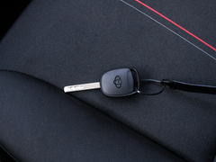 2020款 1.5L 手动经典型