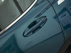 2021款 32.85kWh 两驱精灵版
免税
