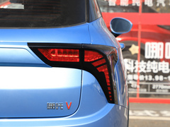 2021款  长续航娱乐版