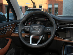 2021款 55 TFSI quattro S line尊贵型