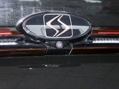 2021款 1.5T CVT尊贵智联型