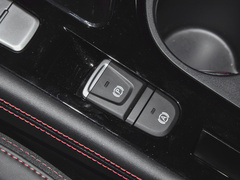 2021款 1.5T CVT尊贵智联型