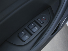 2021款 经典版 1.5T 手动豪华型