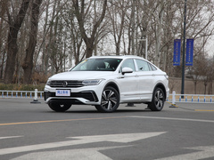 2021款 330TSI 两驱越享版