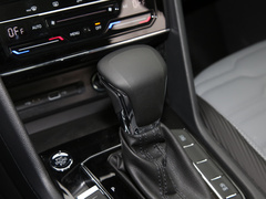 2021款 330TSI 两驱越享版