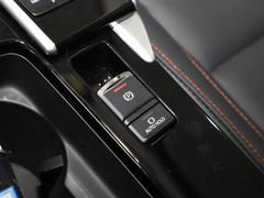 2021款 1.5T CVT两驱梦想版