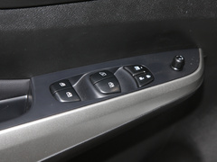 2021款 1.8T 两驱精英版