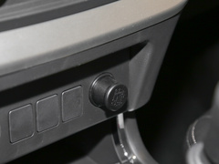 2021款 1.8T 两驱精英版
