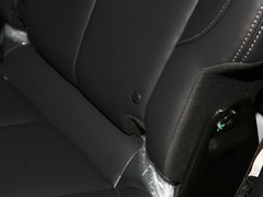 2021款 1.8T 两驱精英版