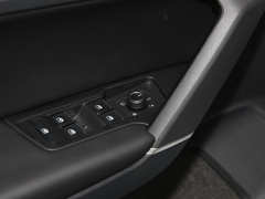 2021款 330TSI 两驱豪华智联版