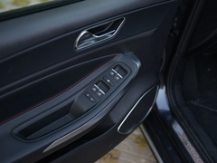 2020款 小AI 1.5T CVT智PLUS 
