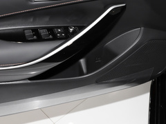 2021款 2.0L 豪华版