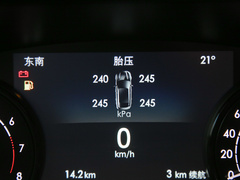 2021款 2.0T 两驱尊享版