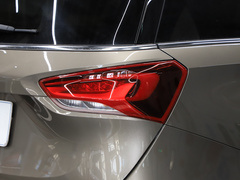 2021款 323T 轻混动互联豪华型