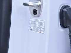 2021款 Supreme系列 300TGI 自动豪华座舱版