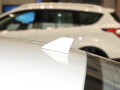 2021款 三厢 EcoBoost 180 自动锋潮型