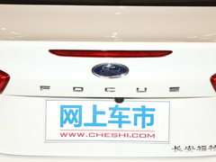 2021款 三厢 EcoBoost 180 自动锋潮型