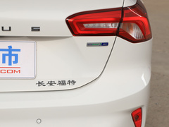 2021款 三厢 EcoBoost 180 自动ST Line