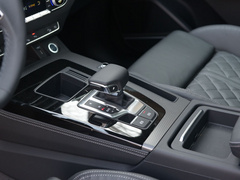 奥迪Q5L Sportback 2021款 40 TFSI 上市特别版