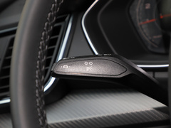 2021款 40 TFSI 豪华型
