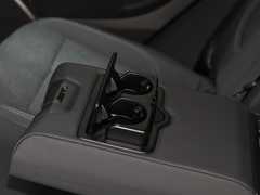 2021款 40 TFSI 豪华型