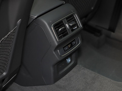 2021款 45 TFSI 豪华型