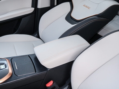2021款 1.5T 自动大三版