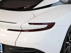2022款 4.0T V8 Coupe