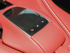 2022款 4.0T V8 Coupe